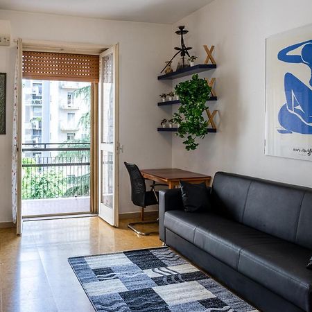 San Donato -M3,Linate Airport,Duomo,Policlinico,Wi-Fi Apartment ซานโดนาโต มีลาเนเซ ภายนอก รูปภาพ