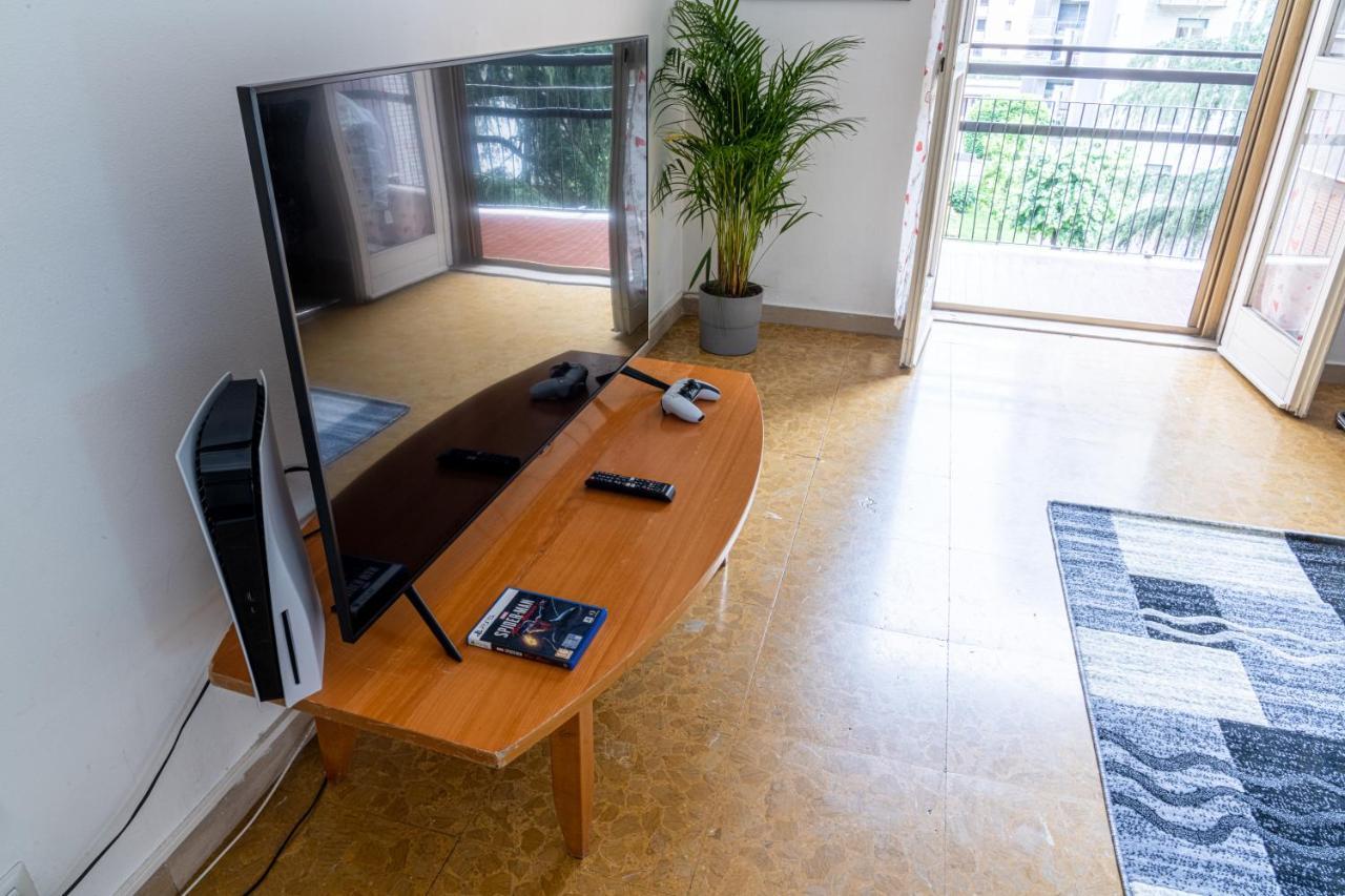 San Donato -M3,Linate Airport,Duomo,Policlinico,Wi-Fi Apartment ซานโดนาโต มีลาเนเซ ภายนอก รูปภาพ