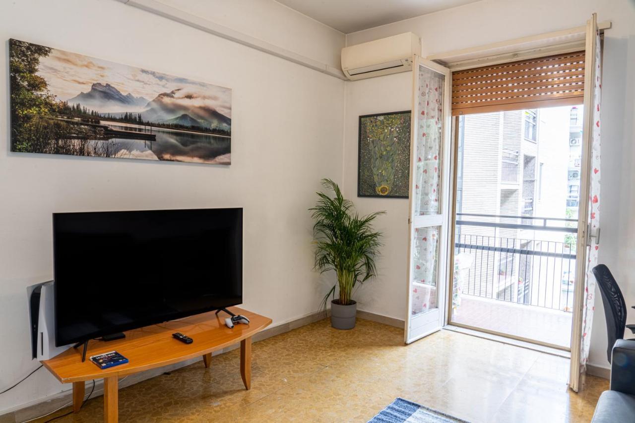 San Donato -M3,Linate Airport,Duomo,Policlinico,Wi-Fi Apartment ซานโดนาโต มีลาเนเซ ภายนอก รูปภาพ